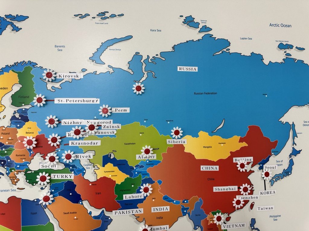 photo_2024-04-08_21-19-50